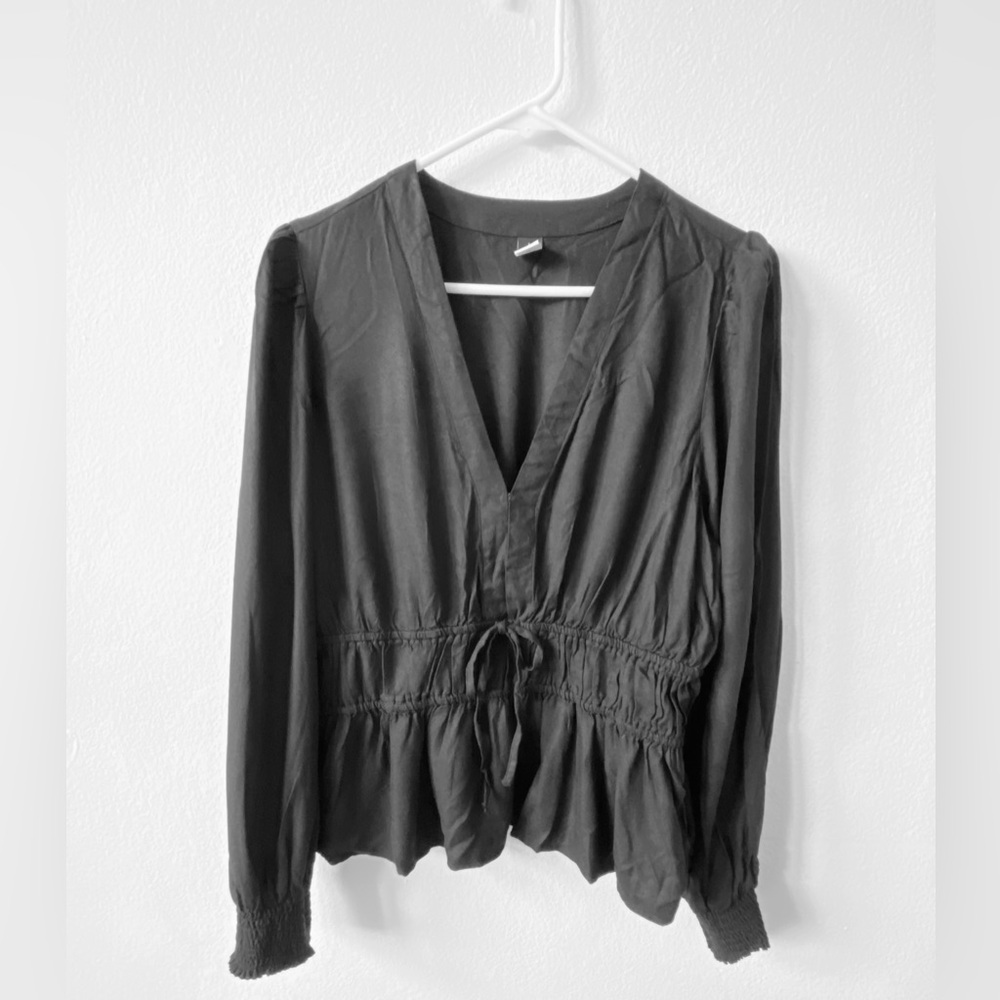 Old Navy Elegant Black V-Neck Women's Top L